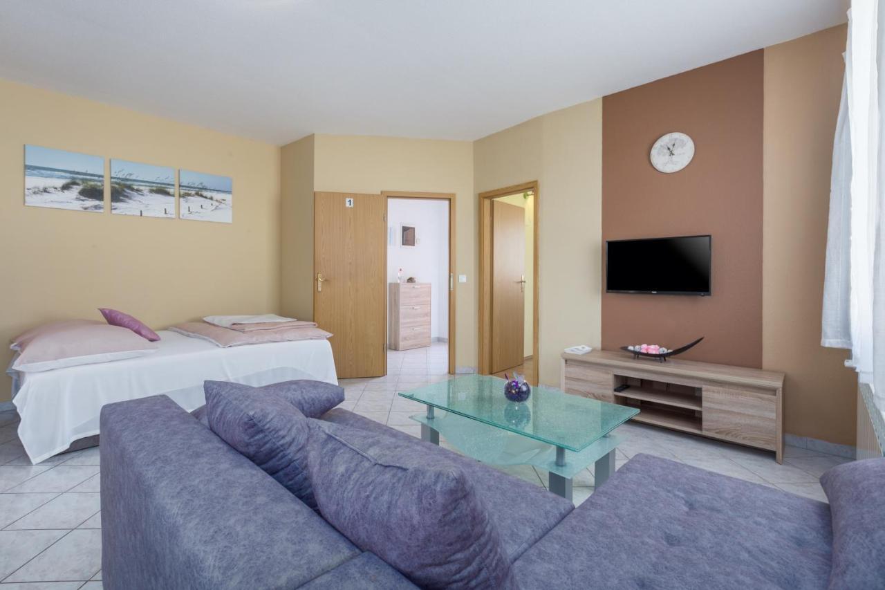 App Ruzica Finida Apartment Umag Luaran gambar
